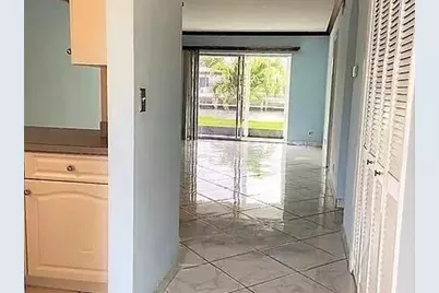 1100  Pine Dr, Unit #108, Pompano Beach, FL 33060 - Photo 10