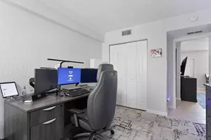 2660 NE 8th Ave, Wilton Manors, FL 33334 - Photo 12