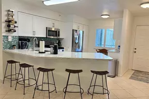 2112 S Cypress Bend Dr, Pompano Beach, FL 33069 - Photo 2