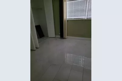 4805 NW 35th St, Unit #L-416, Lauderdale Lakes, FL 33319 - Photo 6