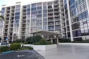 600 Parkview Dr, Hallandale Beach, FL 33009 - Photo 2