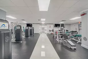 600 Parkview Dr, Hallandale Beach, FL 33009 - Photo 36