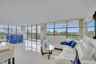 600 Parkview Dr, Hallandale Beach, FL 33009 - Photo 8