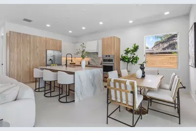 171 SE 4th Ct, Pompano Beach, FL 33060 - Photo 10