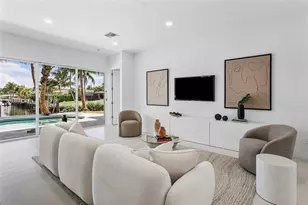 171 SE 4th Ct, Pompano Beach, FL 33060 - Photo 8