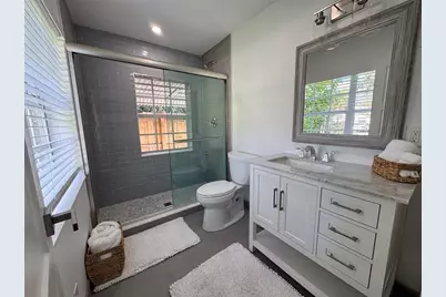 814 SE 14th Ct, Fort Lauderdale, FL 33316 - Photo 24