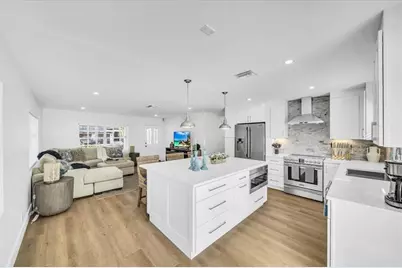 814 SE 14th Ct, Fort Lauderdale, FL 33316 - Photo 16