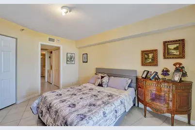 3530  Mystic Pointe Dr, Unit #2308, Aventura, FL 33180 - Photo 44