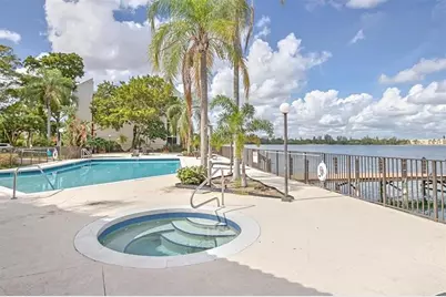105  Lake Emerald Dr, Unit #711, Oakland Park, FL 33309 - Photo 32