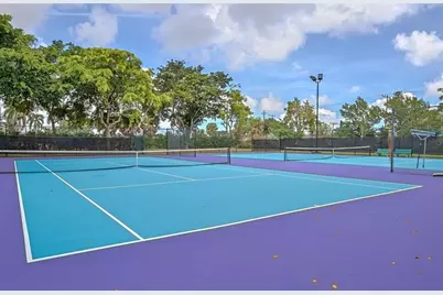 105  Lake Emerald Dr, Unit #711, Oakland Park, FL 33309 - Photo 40