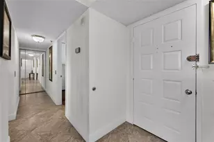 105 Lake Emerald Dr, Oakland Park, FL 33309 - Photo 20