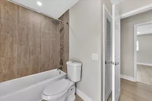 8695 NW 28th Dr, Coral Springs, FL 33065 - Photo 38