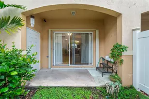 8888 N Isles Creek, Tamarac, FL 33321 - Photo 24