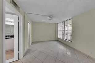 7 Royal Palm Way, Boca Raton, FL 33432 - Photo 16