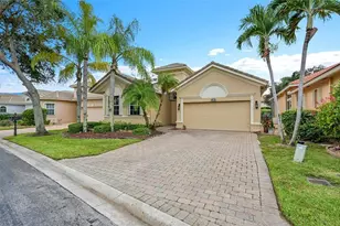 7200 Veneto Dr, Boynton Beach, FL 33437 - Photo 2