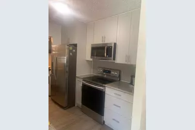 7450  Freedom St, Hollywood, FL 33024 - Photo 4