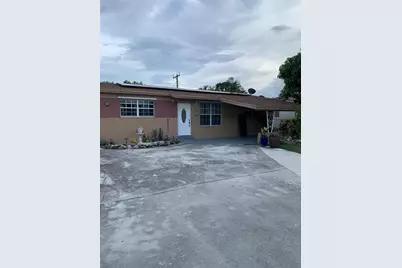 7450  Freedom St, Hollywood, FL 33024 - Photo 2