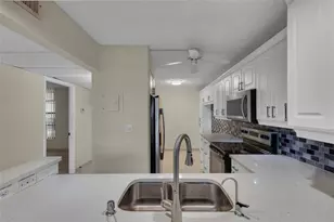 7 Royal Palm Way, Boca Raton, FL 33432 - Photo 12