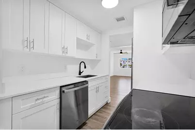 725  81st St, Miami Beach, FL 33141 - Photo 32