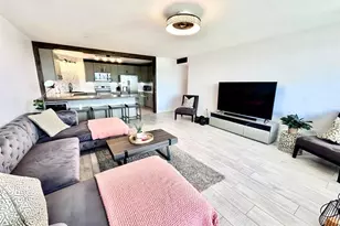 3111 N Ocean Dr, Hollywood, FL 33019 - Photo 14