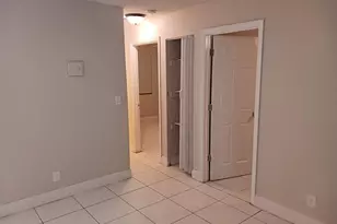 708 NW 6th St, Hallandale Beach, FL 33009 - Photo 6