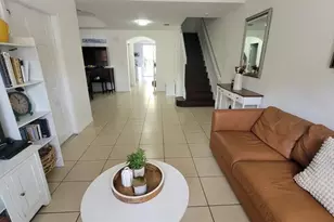 2159 Siena Terrace, Hollywood, FL 33021 - Photo 10