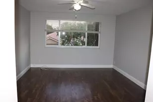 12502 NW 56th St, Coral Springs, FL 33076 - Photo 8