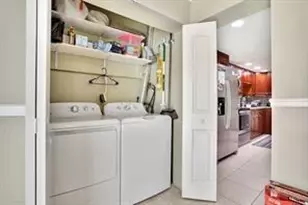 1419 NW 80th Ave, Margate, FL 33063 - Photo 18