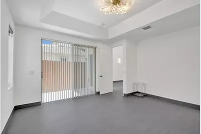 1251  Hayes, Hollywood, FL 33019 - Photo 16