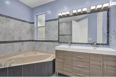 1251  Hayes, Hollywood, FL 33019 - Photo 20