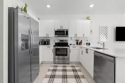 20350 NW 6th Pl, Unit #20350, Miami, FL 33169 - Photo 6