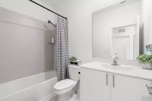 20350 NW 6th Pl, Miami, FL 33169 - Photo 24