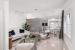 1525 Salerno Cir, Weston, FL 33327 - Photo 22