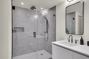 2301 Collins Ave, Miami Beach, FL 33139 - Photo 22