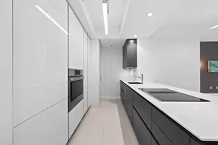 347 N New River Dr Unit, Fort Lauderdale, FL 33301 - Photo 4