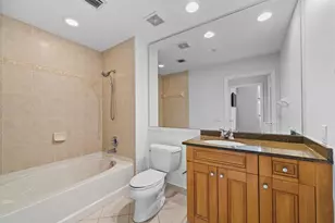 347 N New River Dr Unit, Fort Lauderdale, FL 33301 - Photo 18