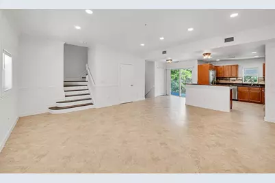 453 NE 1st St, Pompano Beach, FL 33060 - Photo 18