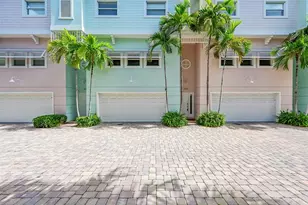 453 NE 1st St, Pompano Beach, FL 33060 - Photo 2