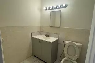 1870 NW 60th Ave, Sunrise, FL 33313 - Photo 8