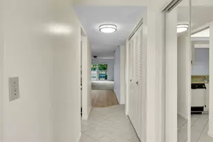 2905 SW 22nd Ave, Delray Beach, FL 33445 - Photo 2