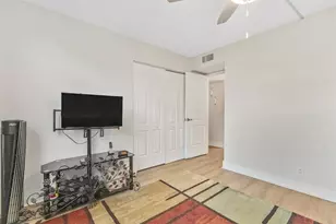 6911 Environ Blvd, Lauderhill, FL 33319 - Photo 20