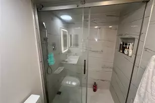 1040 SE 4th Ave, Deerfield Beach, FL 33441 - Photo 4