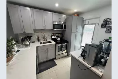 1040 SE 4th Ave, Unit #123, Deerfield Beach, FL 33441 - Photo 16