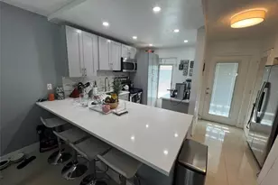 1040 SE 4th Ave, Deerfield Beach, FL 33441 - Photo 18