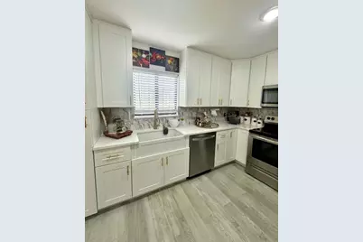 4631  Cherry Rd, West Palm Beach, FL 33417 - Photo 12