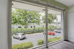 30 SE 13th St, Boca Raton, FL 33432 - Photo 20