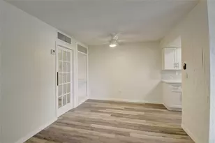 30 SE 13th St, Boca Raton, FL 33432 - Photo 8