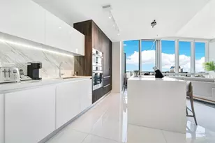 851 NE 1st Ave, Miami, FL 33132 - Photo 4