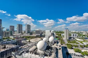 851 NE 1st Ave, Miami, FL 33132 - Photo 24