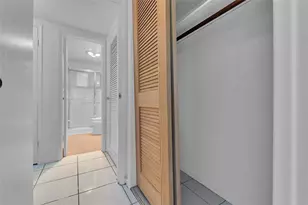 2151 NE 42nd Ct Unit, Lighthouse Point, FL 33064 - Photo 32